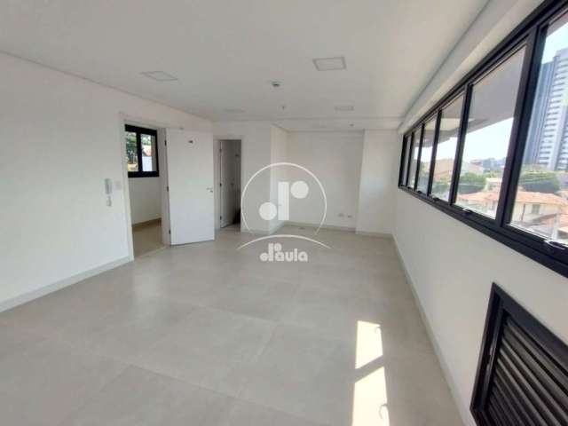 Sala Comercial à Venda em Condomínio de Alto Padrão na Vila Assunção, Santo André-SP: 1 Sala, 1 Banheiro, 1 Vaga - 33m²