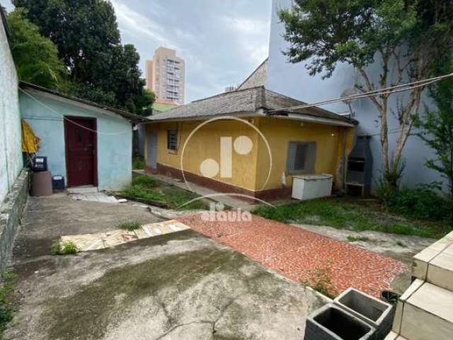 Bairro Santa Maria. Terreno com casa habitável, 500m2. Excelente para apartamentos ou sobrados.