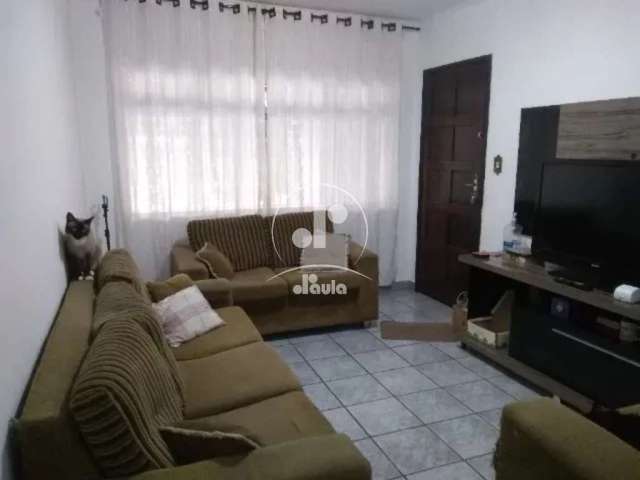 Casa de 190m² à venda em Santo André-SP, Parque Capuava, com 2 quartos, 1 sala, 2 banheiros, 4 vagas de garagem.