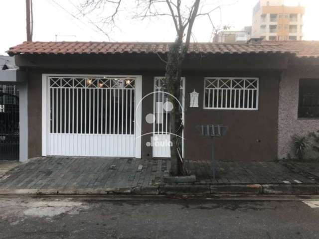 Casa de 150m² à venda em Santo André-SP, bairro Campestre: 3 quartos, 1 suíte, 1 sala, 2 banheiros, 3 vagas. Confira!