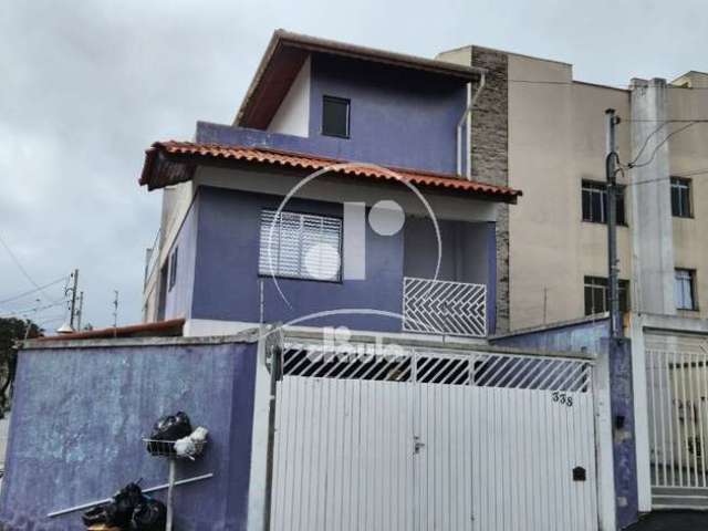 Sobrado 250 m² a venda no Bairro Camilópolis  Santo André 3 dormitórios, 3 vagas.