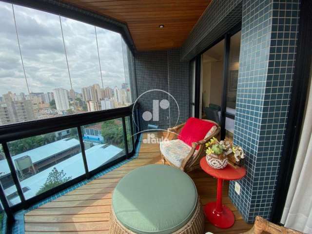 Vila Bastos. Apartamento de 230m2, 3 suítes, sala 5 ambientes, 3 vagas, lazer completo.