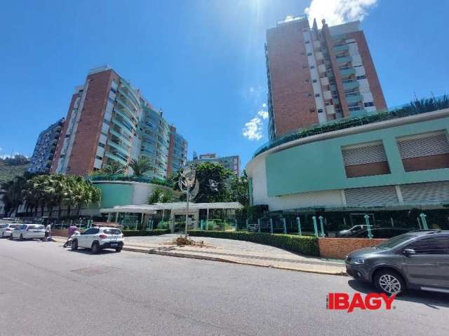 Apartamento com 2 quartos para alugar na Rua Alba Dias Cunha, 147, Trindade, Florianópolis, 62 m2 por R$ 5.000