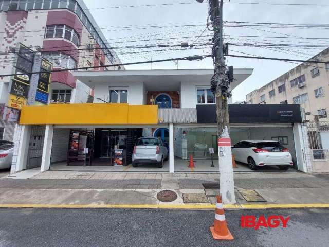 Ponto comercial com 2 salas para alugar na Rua Delamar José da Silva, 95, Kobrasol, São José, 66 m2 por R$ 3.800