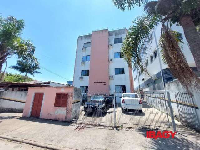 Apartamento com 1 quarto para alugar na Avenida Celso Joaquim da Silva, 400, Sertão do Maruim, São José, 43 m2 por R$ 1.250