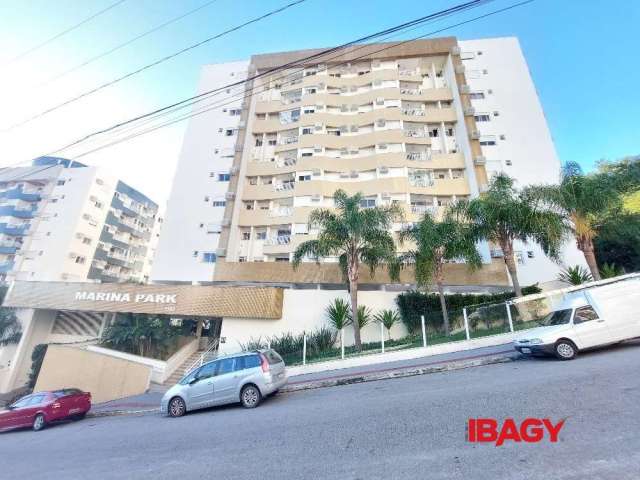 Apartamento com 2 quartos para alugar na Rua Rodrigo Rampinelli Jeremias, 2383, Itacorubi, Florianópolis, 57 m2 por R$ 3.400