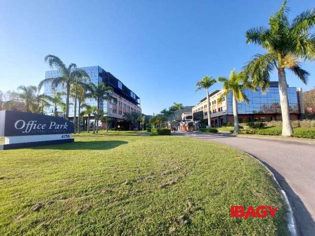 Sala comercial com 11 salas para alugar na Rodovia José Carlos Daux, 4756, Saco Grande, Florianópolis, 570 m2 por R$ 45.000