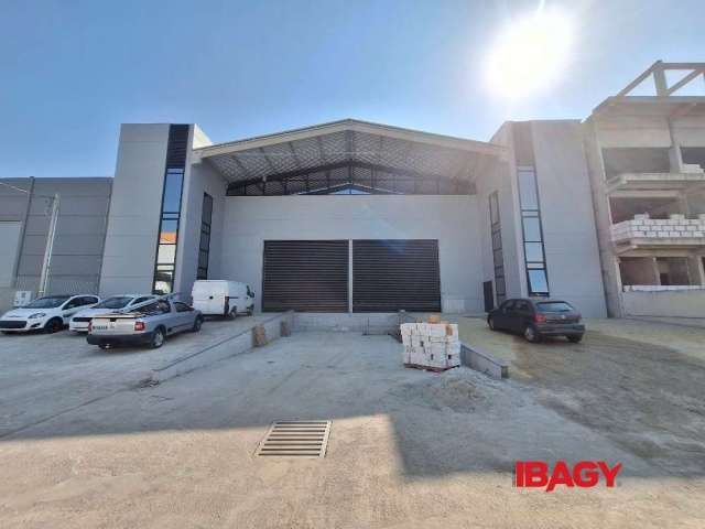 Barracão / Galpão / Depósito para alugar na Rodovia BR-101, 01, Pachecos, Palhoça, 2850 m2 por R$ 59.000