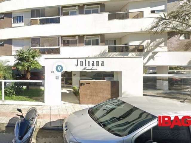 Apartamento com 3 quartos para alugar na Rua Ímola, 30, Pagani, Palhoça, 81 m2 por R$ 2.700