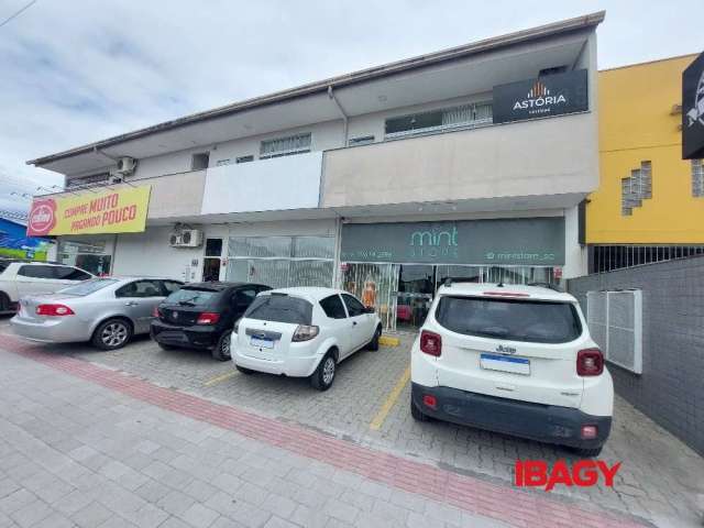 Ponto comercial com 1 sala para alugar na Rua Nossa Senhora Aparecida, 560, Jardim Eldorado, Palhoça, 31 m2 por R$ 2.000