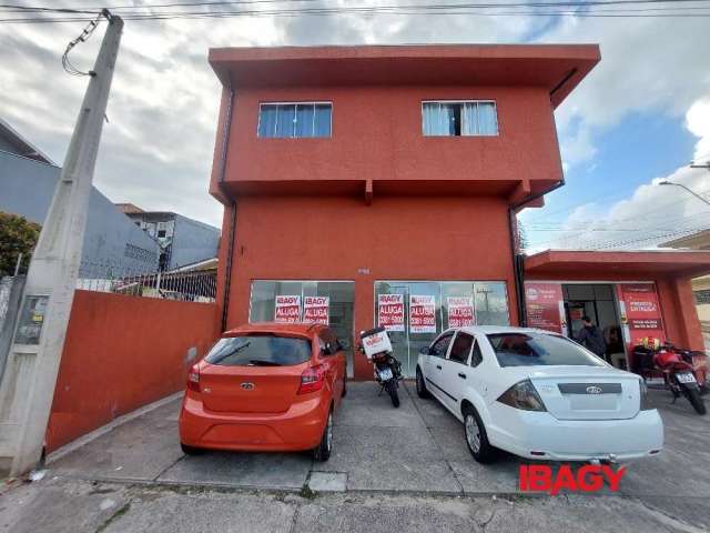 Ponto comercial com 2 salas para alugar na Rua Irmã Bonavita, 1269, Capoeiras, Florianópolis, 30 m2 por R$ 2.190