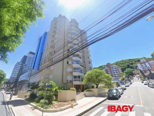 Apartamento com 2 quartos para alugar na Rua Irmão Joaquim, 25, Centro, Florianópolis, 115 m2 por R$ 4.600