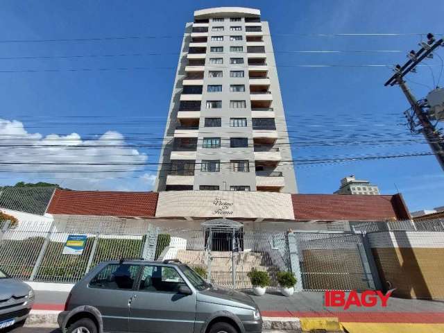 Apartamento com 2 quartos para alugar na Rua General Bittencourt, 386, Centro, Florianópolis, 67 m2 por R$ 2.150