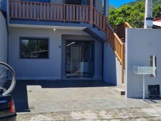 Casa com 2 quartos para alugar na Ana Antonia Martins, 16, Ribeirão da Ilha, Florianópolis por R$ 2.800