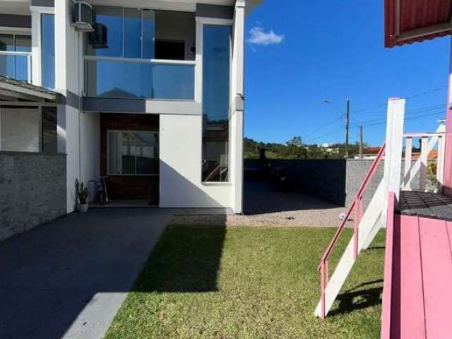 Casa com 2 quartos para alugar na Rua Camboatá, 76, Potecas, São José, 80 m2 por R$ 3.100