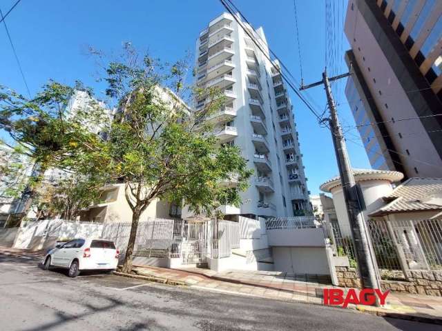 Apartamento com 2 quartos para alugar na Rua Presidente Coutinho, 264, Centro, Florianópolis, 80 m2 por R$ 5.000