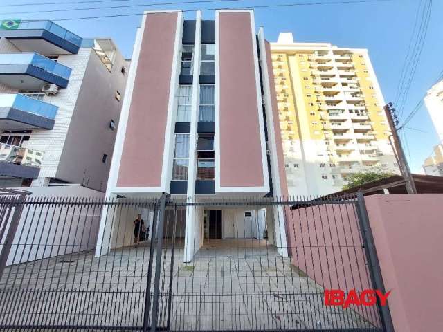 Apartamento com 1 quarto para alugar na Rua Altamiro Di Bernardi, 78, Campinas, São José, 58 m2 por R$ 1.800