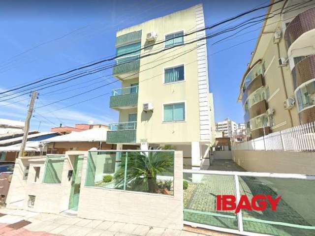 Apartamento com 2 quartos para alugar na Rua Verona, 157, Pagani, Palhoça, 64 m2 por R$ 2.200