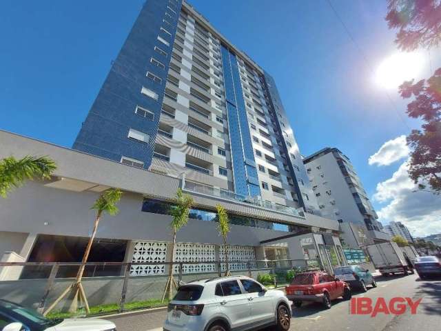 Apartamento com 2 quartos para alugar na Osni Joao Vieira, 877, Kobrasol, São José, 80 m2 por R$ 3.200