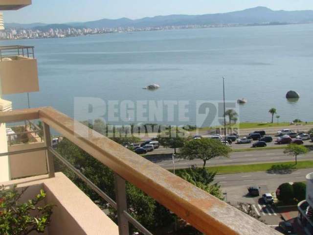 Apartamento à venda no bairro Agronômica em Florianópolis