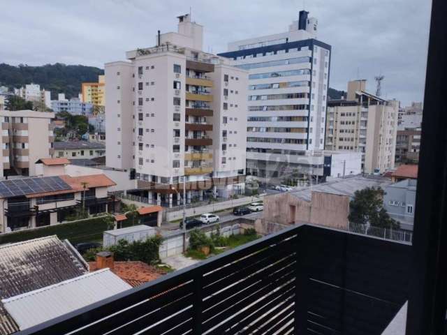 Apartamento à venda no bairro Trindade em Florianópolis