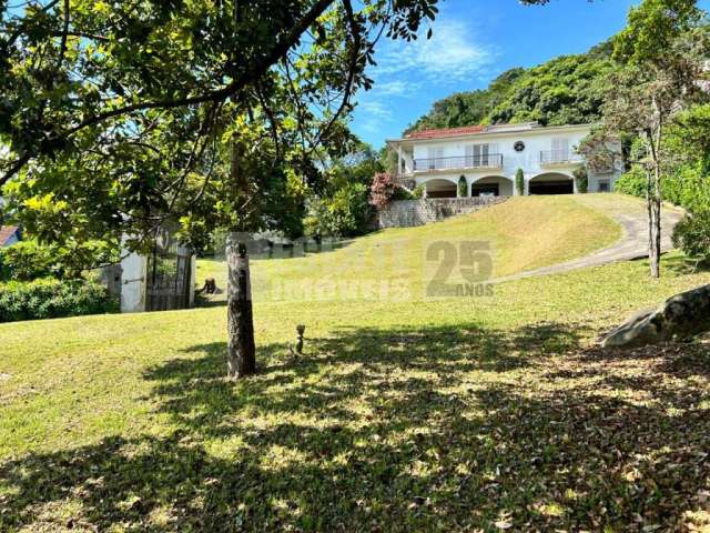 Terreno à venda na Rua Capitão Romualdo de Barros, 154, Carvoeira, Florianópolis por R$ 4.500.000