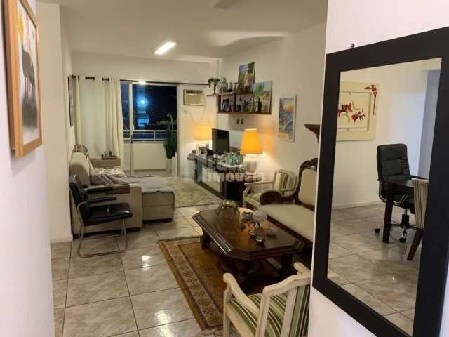 Apartamento à venda no bairro Centro em Florianópolis