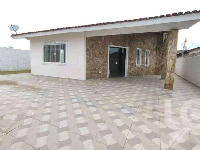 CASA à venda com 3 quartos no Pontal Santamarina, Caraguatatuba-SP