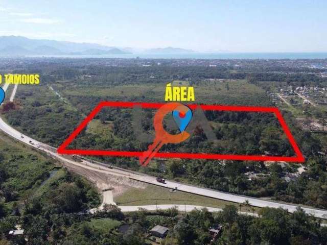 Área à venda, 90000 m² por R$ 9.000.000,00 - Pegorelli - Caraguatatuba/SP