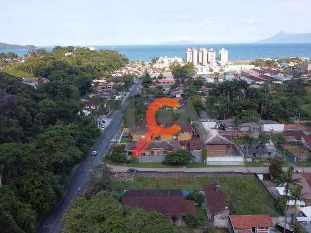 Sobrado com 2 dormitórios à venda, 80 m² por R$ 359.000,00 - Massaguaçu - Caraguatatuba/SP