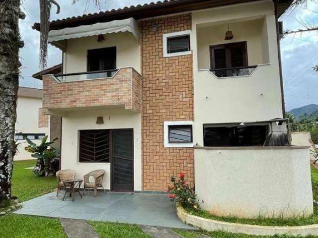 Sobrado com 2 dormitórios à venda por R$ 420.000 - Martim de Sá - Caraguatatuba/SP