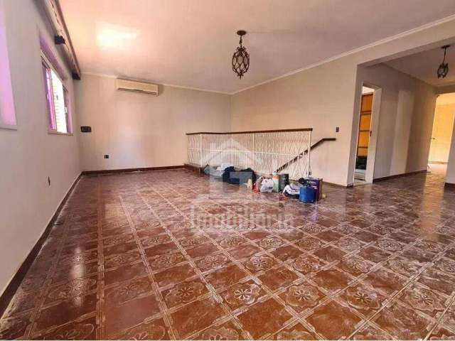 Casa com 3 dormitórios para alugar, 308 m² por R$ 2.743,34/mês - Centro - Ribeirão Preto/SP