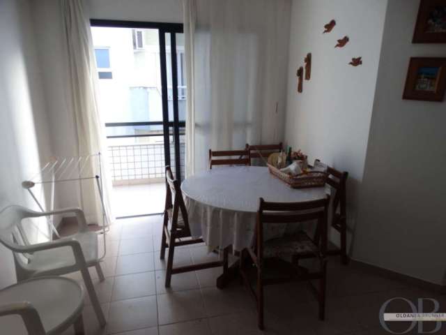 Apartamento com 3 dormitórios no centro.