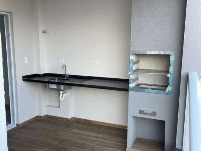 Apartamento novo com 3 dormitórios no centro.