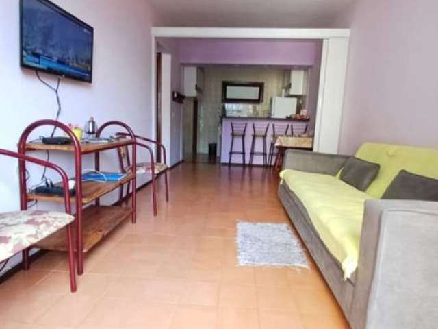 Apartamento mobiliado com 1 dormitórios na praia grande.