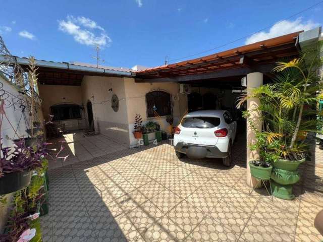 Casa à venda, 160 m² por R$ 650.000,00 - Maraponga - Fortaleza/CE