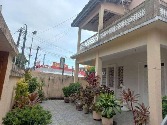 Casa com 3 dormitórios à venda, 262 m² por R$ 1.300.000 - Fátima - Fortaleza/CE