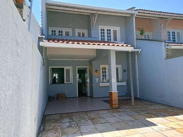 Casa com 4 dormitórios à venda, 139 m² por R$ 620.000 - Maraponga - Fortaleza/CE