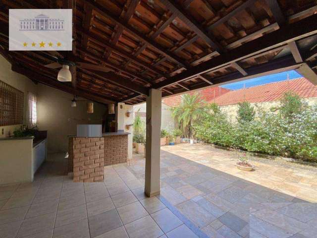 Casa com 3 dormitórios à venda, 280 m² por R$ 950.000,00 - Centro - Araçatuba/SP