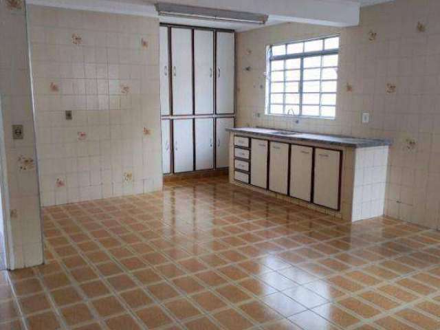 Casa com 3 dormitórios à venda, 157 m² por R$ 350.000 - Jardim América - Araçatuba/SP