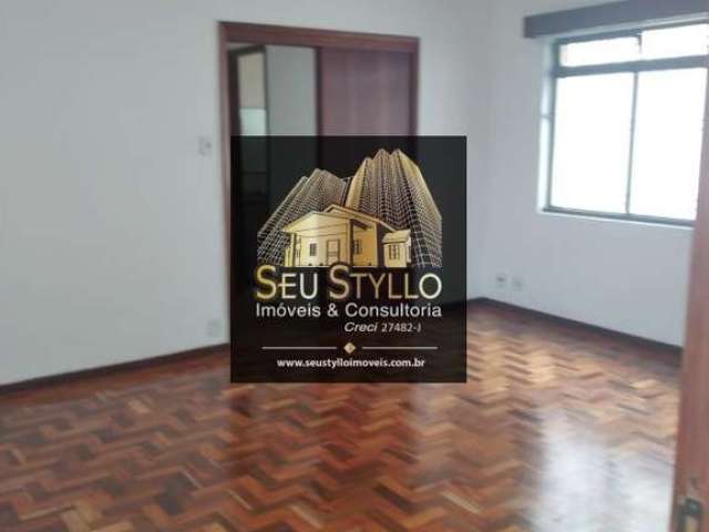 Ótima sala comercial na Saúde!!