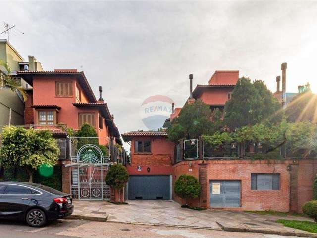 Casa em condomínio fechado com baixo custo condominial