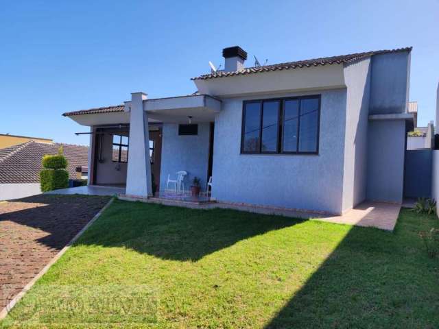 Casa para Venda em Pato Branco, Amadori, 3 dormitórios, 1 suíte, 3 banheiros, 2 vagas