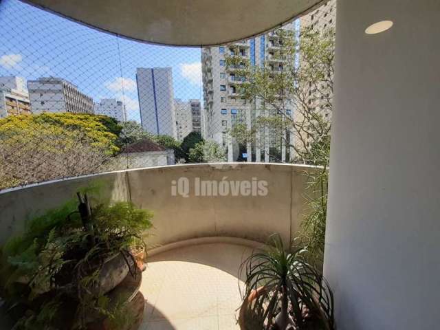 Apartamento Higienópolis 320 metros 3 dormitórios ,3 suíte 3 vagas  demarcadas