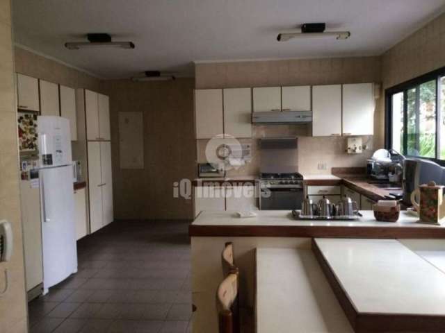 Apartamento a venda, Higienópolis, 180 m², 3 dormitórios, 1 suíte, 3 vagas, R$ 2.600.000