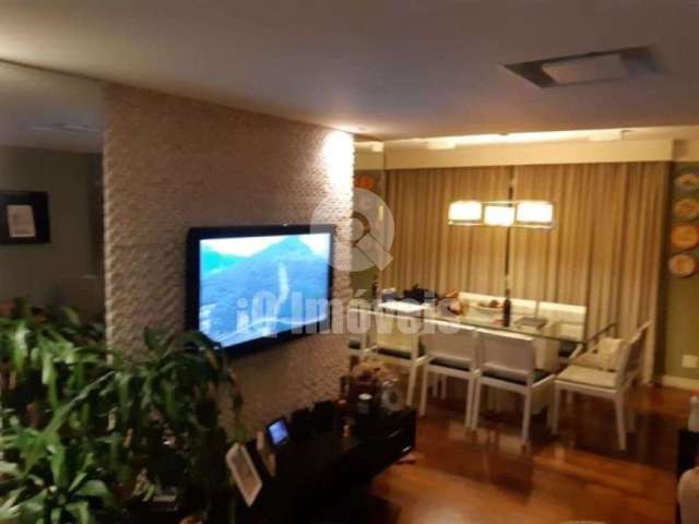 Apartamento em Perdizes, 186m2, 4 dormitórios, 1 suíte, lavabo, 3 vagas de garagem.