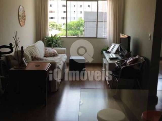 Apartamento à venda na Vila Olímpia, 55 metros, 2 dormitórios, 1 vaga, R$ 660.000,00