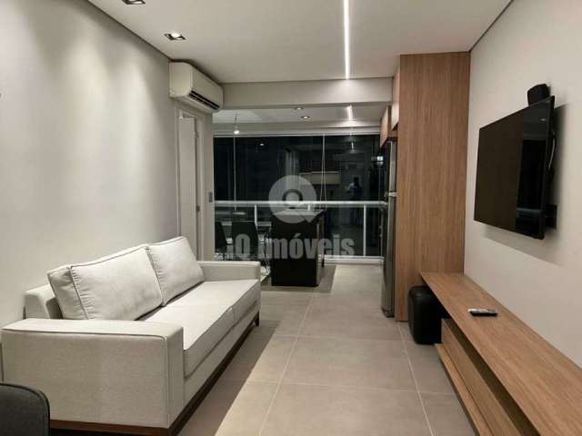 Apartamento à venda na Vila Olímpia, 46 metros, 1 suíte, 1 vaga, 990.000,00