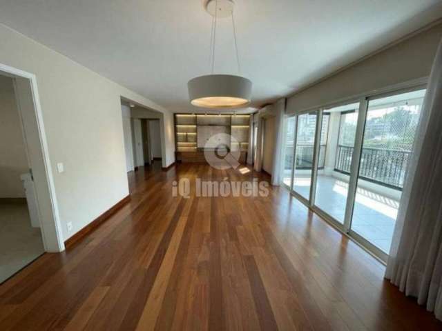 Apartamento a venda, Alto de Pinheiros, 198 metros, 4 dormitórios, 3 suítes, 4 vagas R$ 3.300.000,00