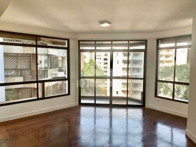 Apartamento à venda no Real Park, 129 metros, 3 dormitórios, 1 suíte, 2 vagas R$ 800.000,00